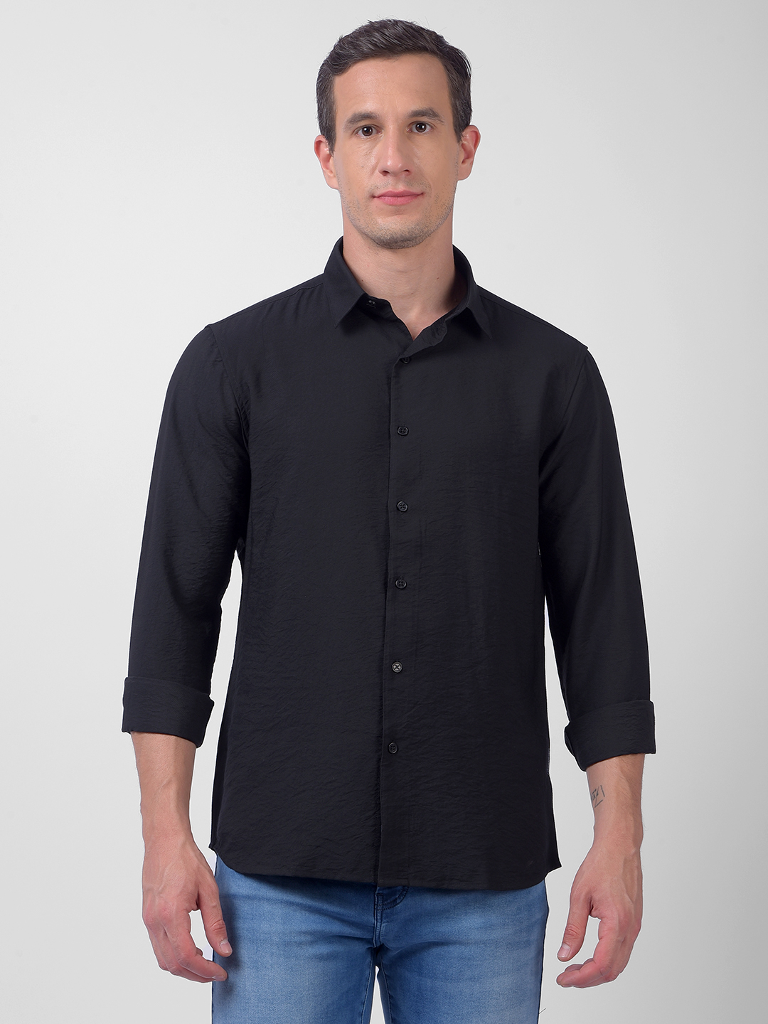 Numero Uno Men Solid Black Regular Fit Shirt